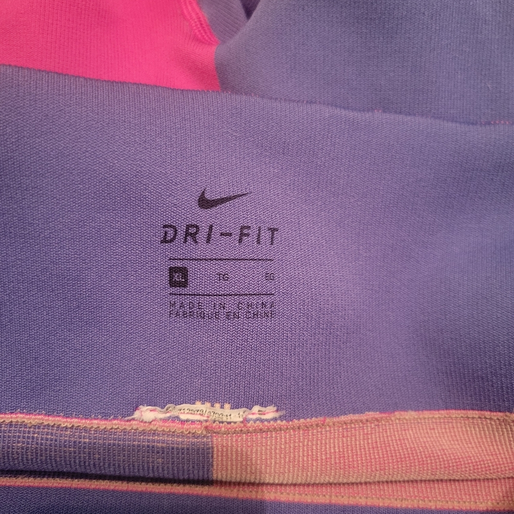 Nike Icon Clash shorts *Size XL* - Picture 6 of 7
